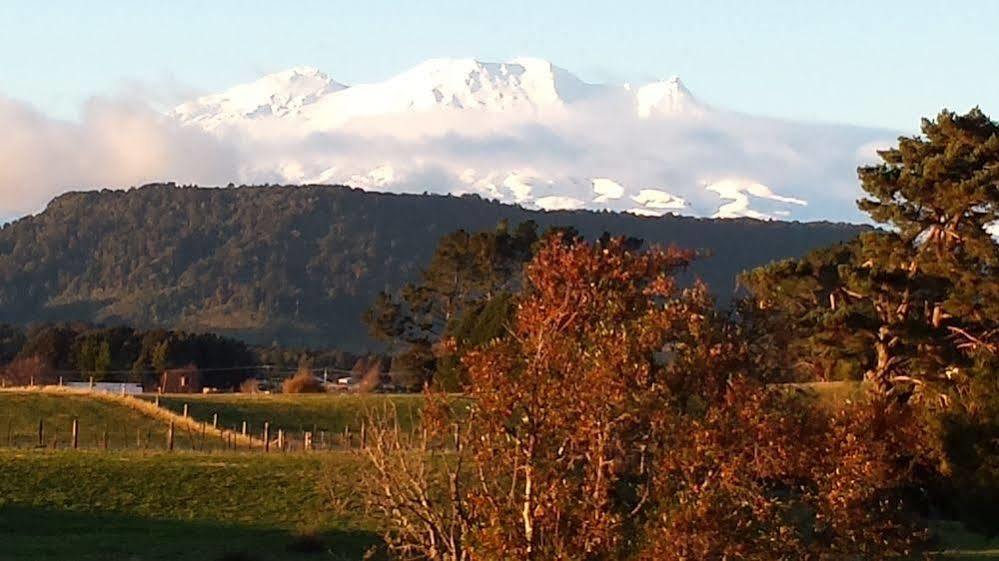 Snowman Lodge And Spa Ohakune Exterior photo